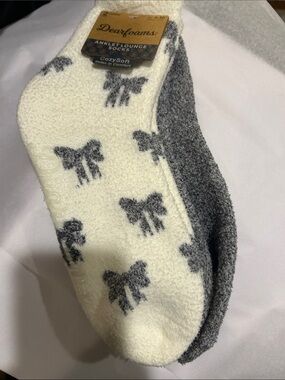 Dearforms 2pack of 1 Cream Anklet Socks w/Gray Bow & 1 solid Gray anklet socks